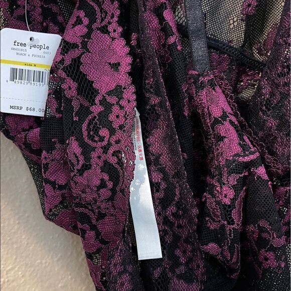 Free People Too Cute To Handle Laced Bodysuit Size M - Picture 8 of 9